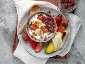 sliced fruits on white ceramic plate. fermentasi.