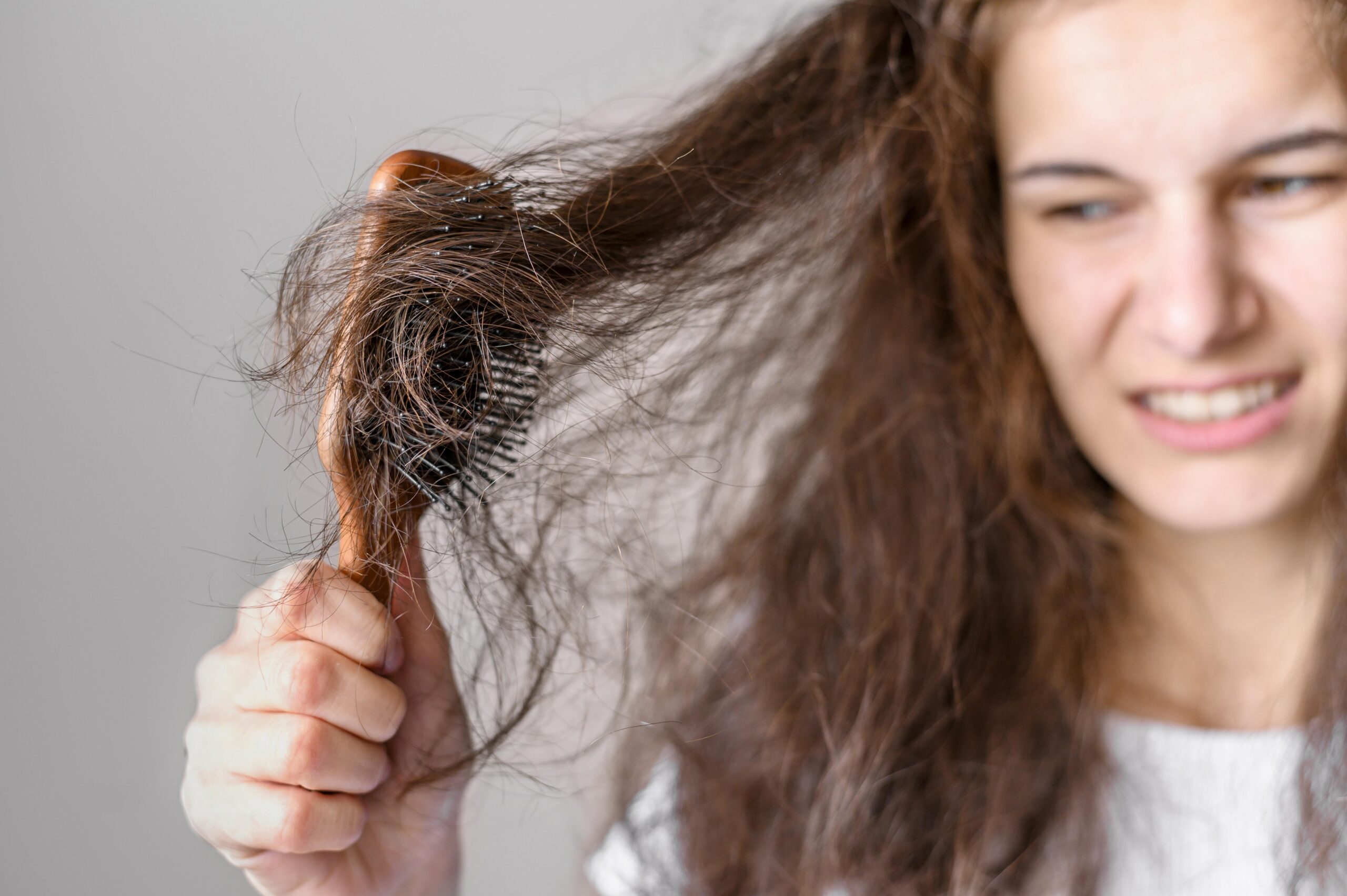 Split ends are a hair problem that almost everyone has experienced at some point.