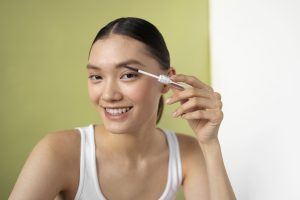 Benefits of eyelash serum