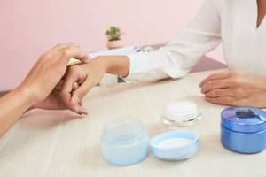Clinical Testing for Beauty Cosmetics: Proven Strategies to Validate Brightening and Moisturizing Claims