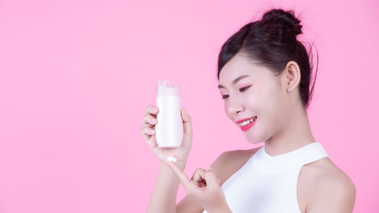 Minuman Kolagen untuk Kulit: Tren Kecantikan atau Klaim yang Perlu Dibuktikan?